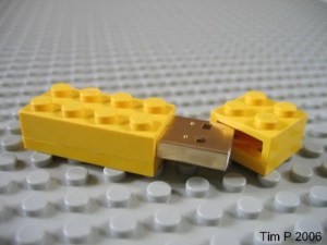 195 lego USB